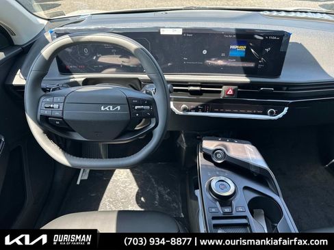 New 2025 Kia EV6 Light w/ Light LR Technology Package image 8