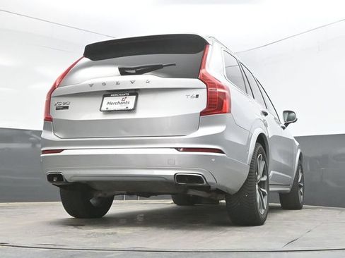 Used 2018 Volvo XC90 T6 Momentum w/ Convenience Package AWD/4WD image 47
