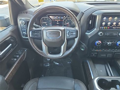 Certified 2021 GMC Sierra 3500 Denali w/ Denali Ultimate Package image 12