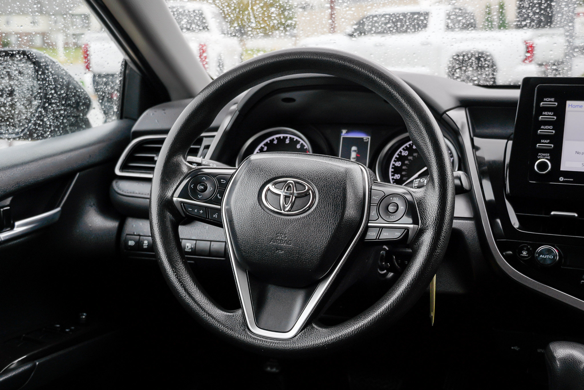 Used 2023 Toyota Camry LE FWD image 30