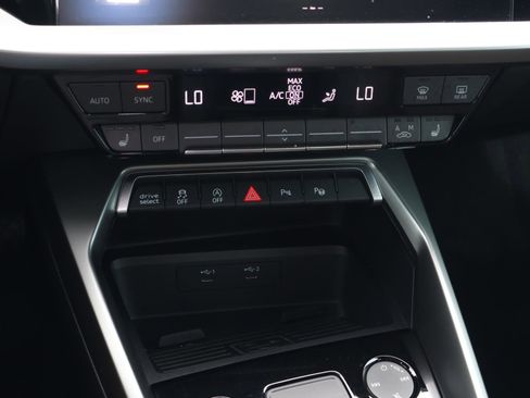 Used 2023 Chrysler 300 Touring L w/ Popular Equipment Group image 55