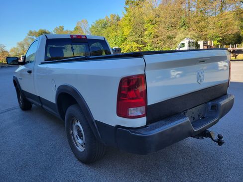 Used 2009 Dodge Ram 1500 Truck ST image 3