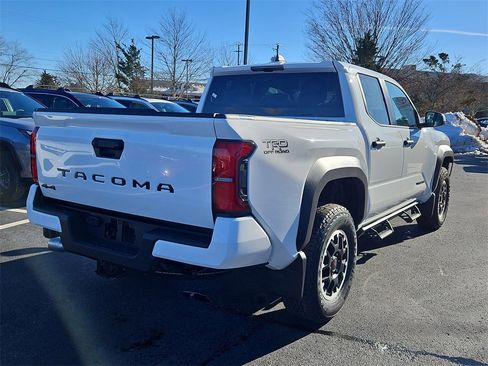 New 2025 Toyota Tacoma TRD Off-Road image 2