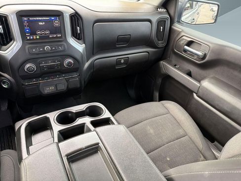 Certified 2025 Chevrolet Silverado 1500 Custom w/ LPO, Dark Essentials Package RWD image 27