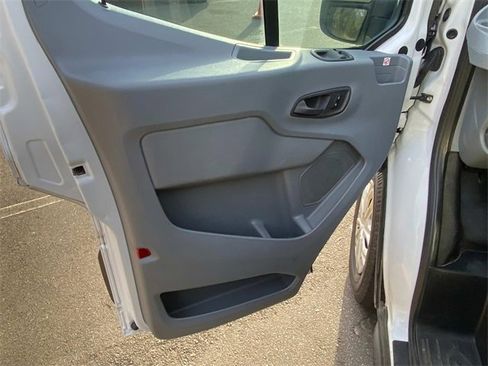 Used 2019 Ford Transit 150 130 Low Roof w/ Exterior Upgrade Package image 10