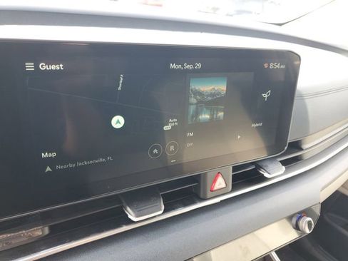New 2026 Kia Carnival EX FWD image 15