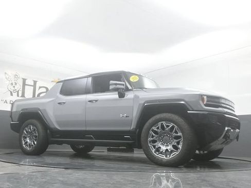 Used 2025 GMC Hummer EV 3X AWD/4WD image 2