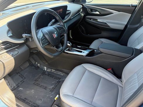 Used 2024 Buick Envista Sport Touring FWD image 10