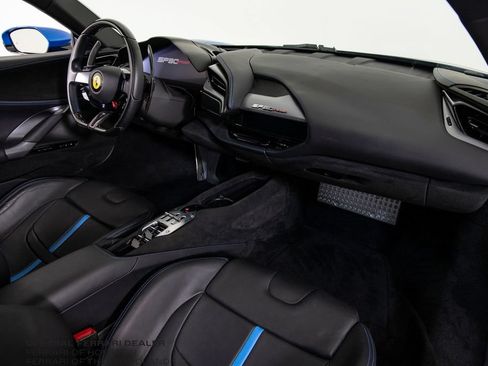 Used 2023 Ferrari SF90 Spider AWD/4WD image 17