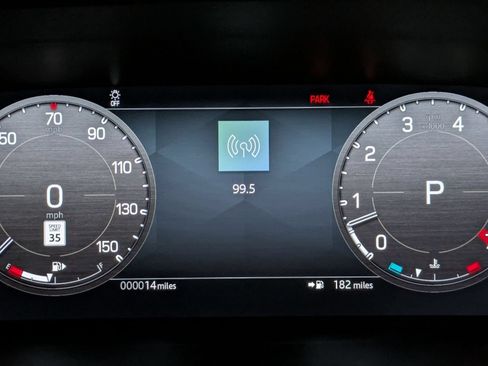 New 2026 Land Rover Defender 110 X-Dynamic SE AWD/4WD image 18