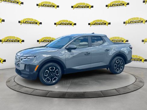 Used 2024 Hyundai Santa Cruz SEL FWD image 1