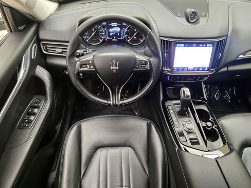 Certified 2022 Maserati Levante GT AWD/4WD image 21