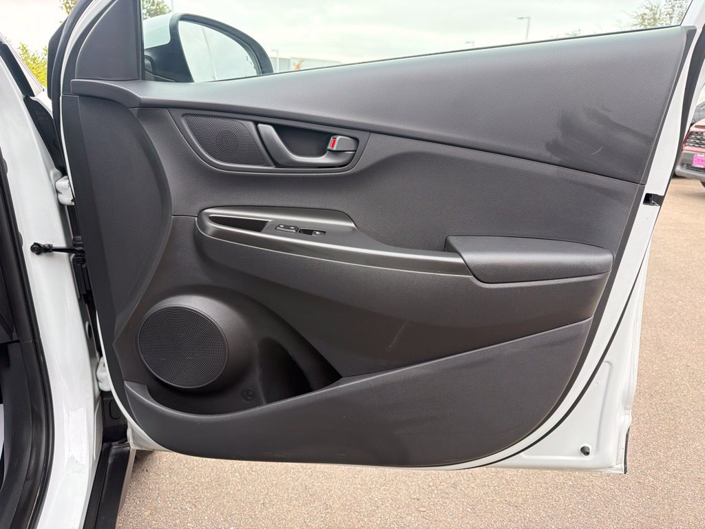 Used 2021 Hyundai Kona SEL w/ Cargo Package AWD/4WD image 10