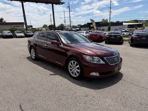 Used 2009 Lexus LS 460 RWD image 4