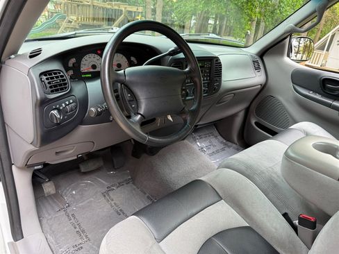 Used 1999 Ford F150 Lightning image 50