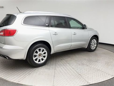 Used 2014 Buick Enclave Leather w/ Trailering Provision Package image 2