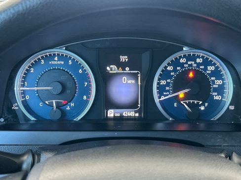 Used 2017 Toyota Camry LE FWD image 26