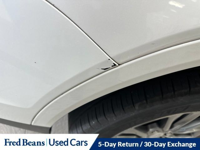 Used 2021 Cadillac XT5 Premium Luxury AWD/4WD image 15