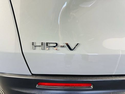 Used 2024 Honda HR-V Sport image 23