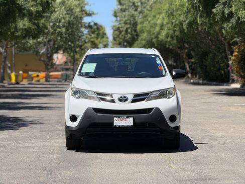 Used 2015 Toyota RAV4 LE image 8