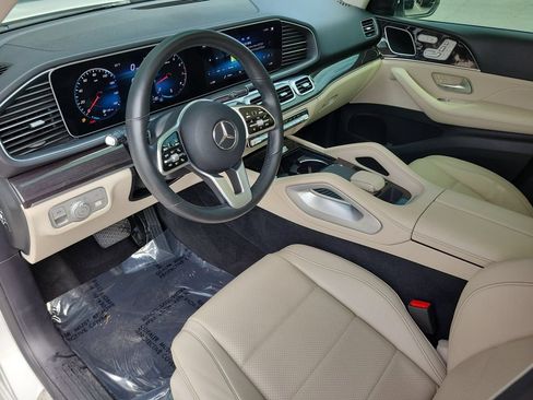 Used 2022 Mercedes-Benz GLE 350 4MATIC image 4