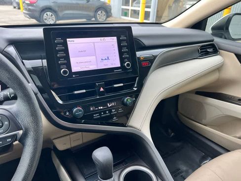 Used 2023 Toyota Camry LE image 25