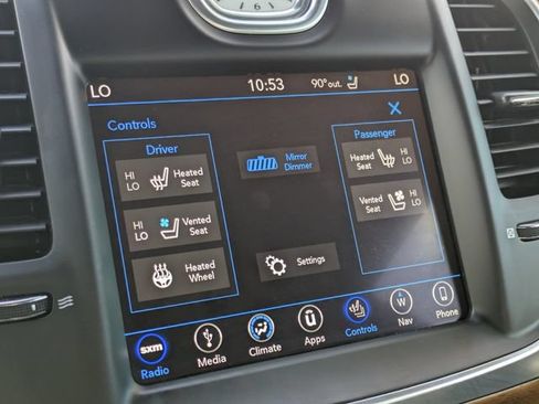 Used 2018 Chrysler 300 C w/ Sun, Sound & Nav Package RWD image 35