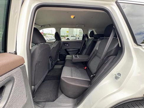 Certified 2023 Nissan Rogue SV AWD/4WD image 11