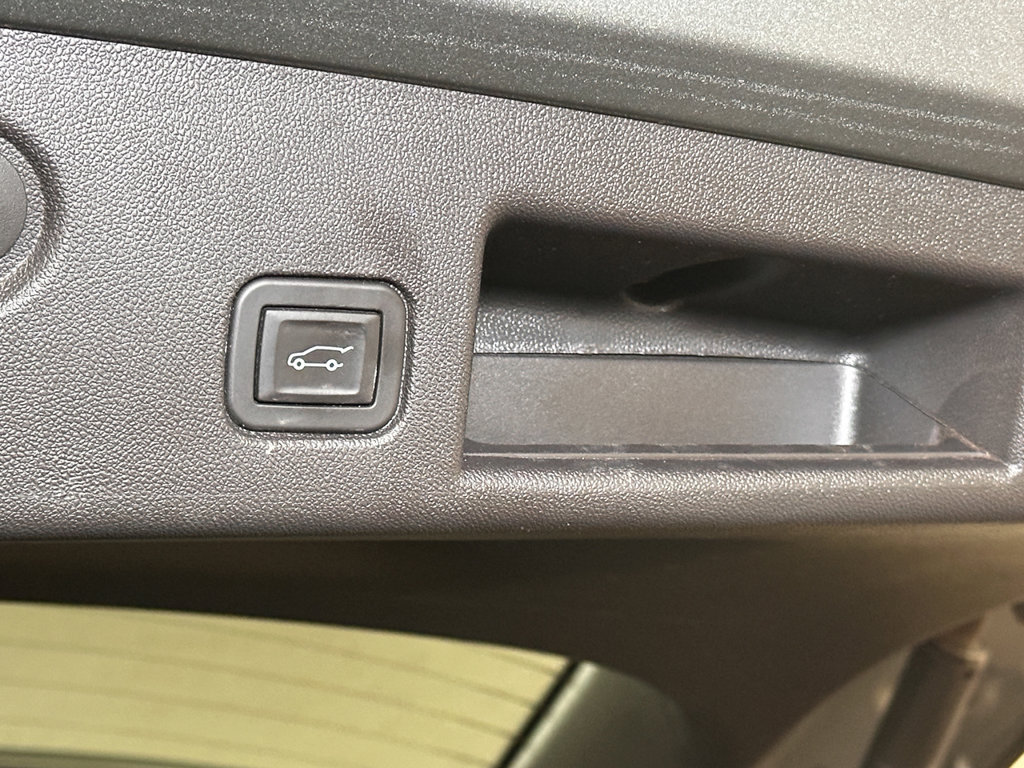 Used 2024 Chevrolet Equinox LT AWD/4WD image 20
