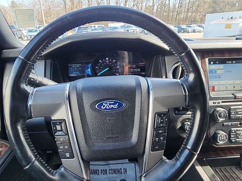 Used 2017 Ford Expedition EL Platinum image 15