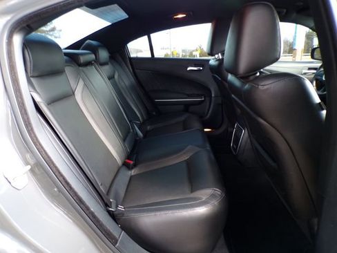 Used 2023 Dodge Charger SXT w/ Plus Group RWD image 10