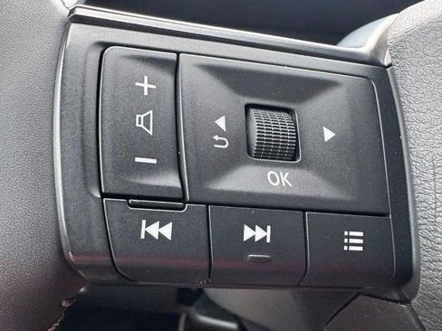 Certified 2026 Nissan Rogue SV FWD image 16