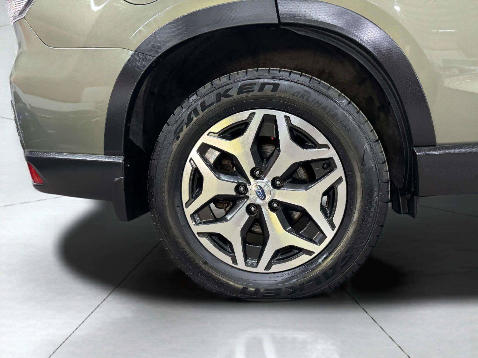 Used 2021 Subaru Forester Premium w/ Popular Package #1 AWD/4WD image 42
