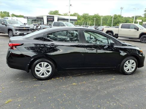 Used 2025 Nissan Versa S w/ Trunk Package FWD image 8