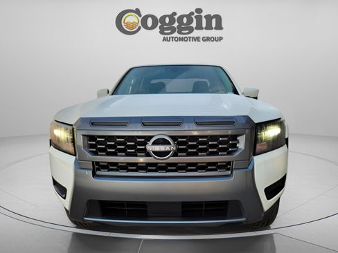 New 2026 Nissan Frontier SV w/ Tow Package image 6