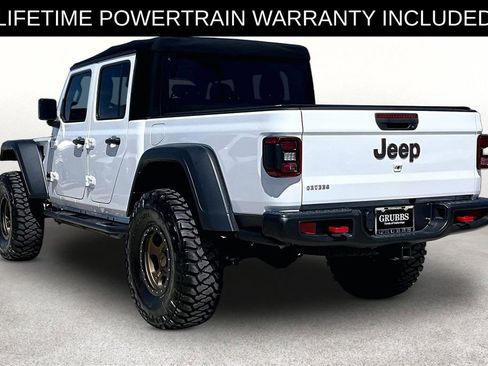 Used 2024 Jeep Gladiator Rubicon w/ Convenience Group image 15