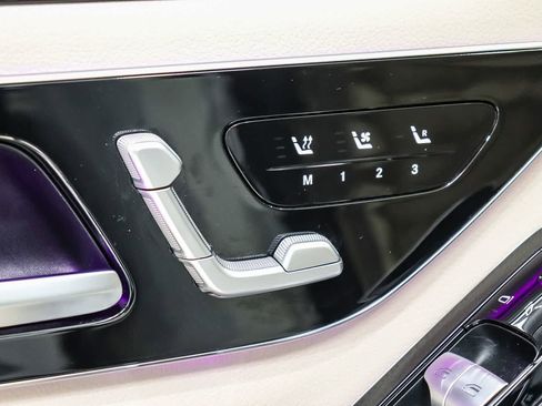 Used 2022 Mercedes-Benz S 500 4MATIC image 21