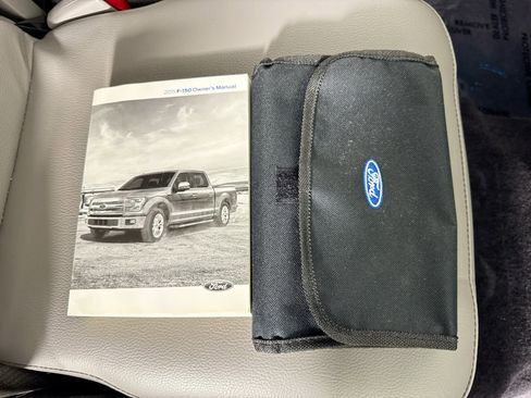 Used 2015 Ford F150 Lariat image 38