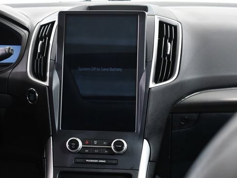 Used 2022 Ford Edge SEL w/ Convenience Package image 9