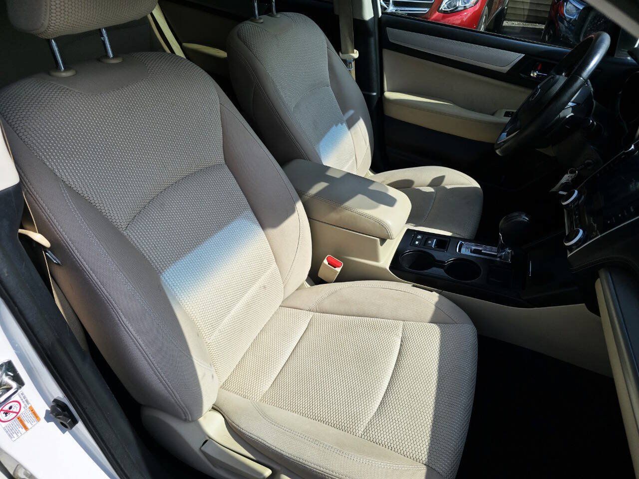 Used 2018 Subaru Outback 2.5i Premium AWD/4WD image 25