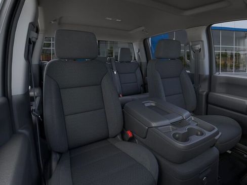 Used 2024 Chevrolet Silverado 2500 Custom w/ Custom Convenience Package AWD/4WD image 16