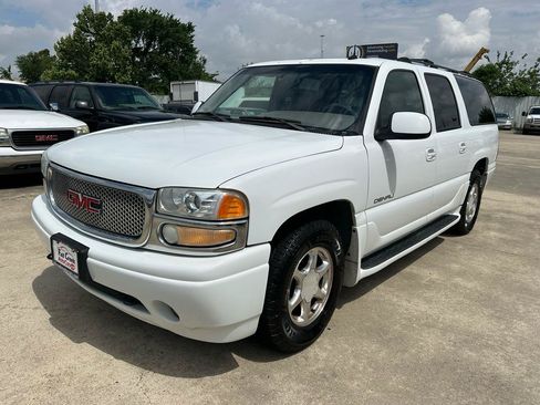Used 2002 GMC Yukon XL Denali AWD/4WD image 8