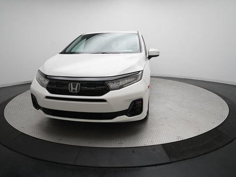 Certified 2026 Honda Odyssey Elite image 12