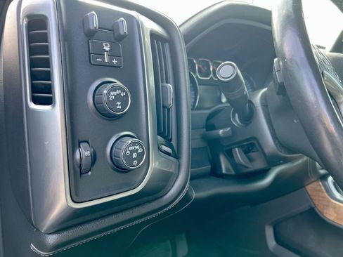 Used 2017 Chevrolet Silverado 1500 LTZ w/ LPO, Black Pack image 15