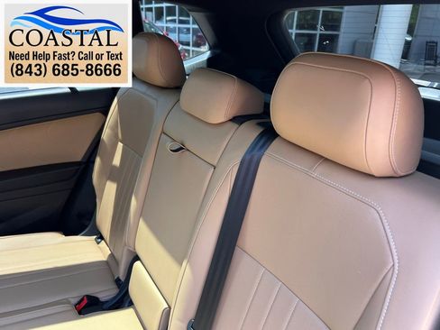 Used 2023 Volkswagen Tiguan SE AWD/4WD image 17