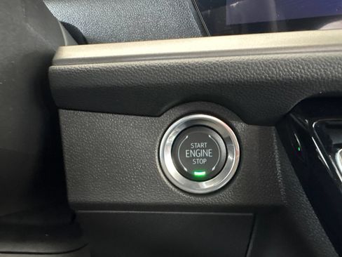 New 2026 Chevrolet Traverse LT w/ Driver Confidence Package FWD image 30