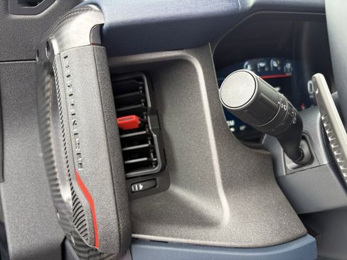 New 2025 Ford Bronco Raptor image 29