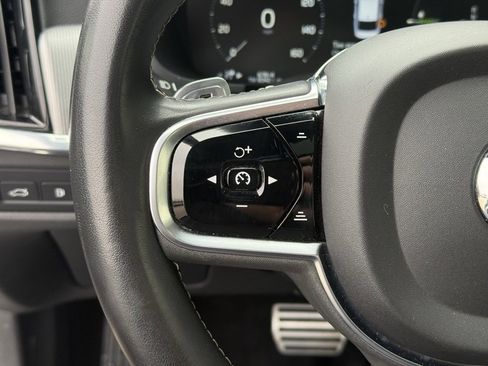 Used 2020 Volvo S90 T8 Inscription w/ Advanced Package image 17