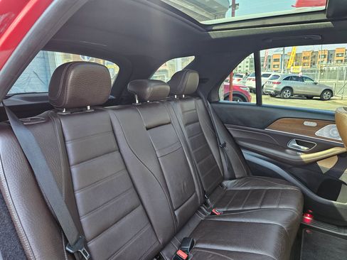 Used 2021 Mercedes-Benz GLE 350 4MATIC w/ Premium Package image 13