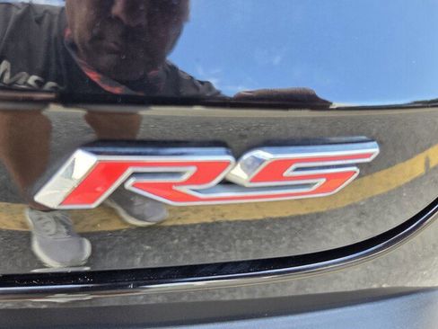 Used 2024 Chevrolet Trax RS image 21